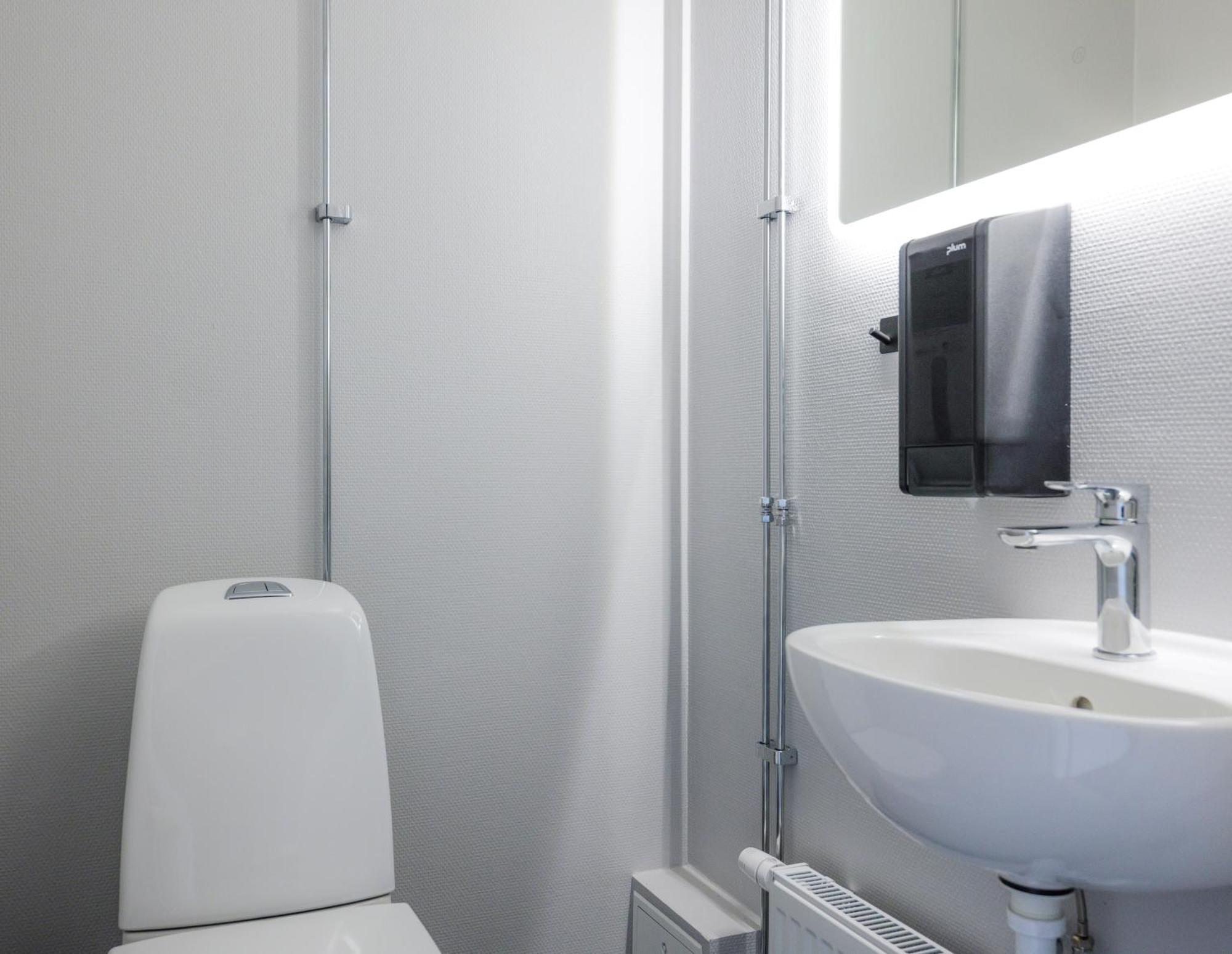 Hotell Veckefjaerden Эрншёльдсвик Экстерьер фото